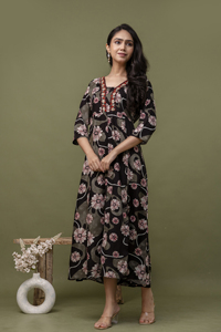 Robe longue de qualité supérieure séquence broderie travail côté Dori Handloom fabricant indien - Product Image 3