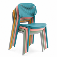 Chaise de salle à manger commerciale empilable en plastique perforé pour café, restaurant, mariage, fête, événements en extérieur, hôtel
