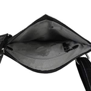 Bolso cruzado de cuero genuino liso negro hecho a mano de la mejor calidad Estilo vintage Borla superior Proveedor indio Saman Exports - Product Image 5
