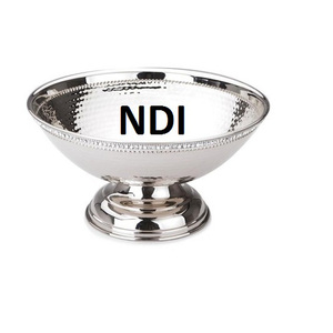 Tazón de almacenamiento y servicio de ensalada de frutas de madera de Acacia Recipiente de comida tallado de nuevo diseño para servir y mezclar - Product Image 5