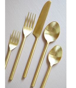 Juego de cubiertos de lujo de Metal decorativo de Venta caliente para uso en hoteles y restaurantes domésticos a precio mayorista - Product Image 5