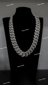 Collar Cubano de Plata de Lujo con Incrustaciones de Diamantes, Estilo Hip Hop, Cadena con Brillo Premium, Joyería de Estilo Urbano - Product Image 3