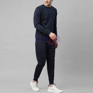 Jersey de entrenamiento para correr personalizable para hombre, chándal de lana cómodo de dos piezas con capucha de gran tamaño, estampado de invierno con OEM - Product Image 2