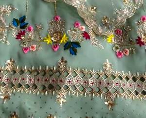 Costumes traditionnels indiens brodés à la main non cousus de créateur moderne pour femmes beaux costumes coûteux pour - Product Image 2