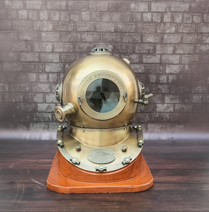 Casque de plongée sous-marine antique de haute qualité, élégant et magnifique - Product Image 1