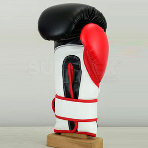 Guantes de cuero PU Premium de alta calidad, equipo deportivo profesional recién llegado para boxeo y artes marciales, características de perforación - Product Image 6