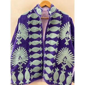 Chaqueta de Terciopelo Acolchada Reversible Indigo Garden, Abrigo de Otoño Invierno, Color Violeta Real, Verde Salvia, Talla XL, Tela de Gamuza Bordada Suzani - Product Image 2