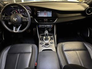 USADO LHD/RHD 2023 ALFA ROMEO GIULIA TI RWD - Product Image 4