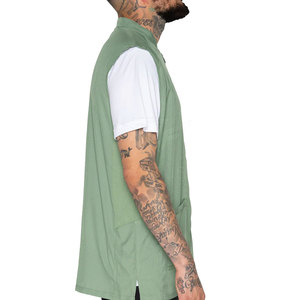 เสื้อกั๊กช่างตัดผมขายดีที่สุด เนื้อผ้านุ่มลื่น ใช้ในร้านเสริมสวย สวมใส่สบาย กระชับพอดีตัว เสื้อกั๊กช่างตัดผมแบบยาว - Product Image 5