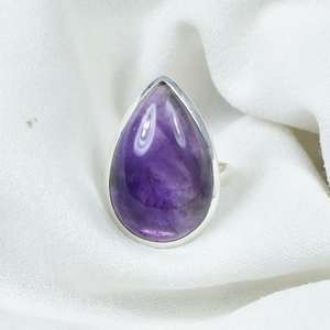 Anillo de Plata de Ley 92.5 con Amatista, Joyería Hecha a Mano, Regalo para Mujer - Product Image 1