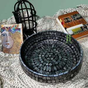 Bandeja de nácar más vendida, bandeja de servicio negra, diseño y color personalizados en la fábrica artesanal HNH - Product Image 1