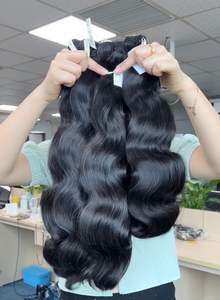 Extensiones de Cabello Humano Virgen Remy de Onda Corporal de Una Sola Tira, Cabello Vietnamita Crudo con Cutícula Alineada, Paquetes de Cabello Calidad 10A, Color Natural - Product Image 2