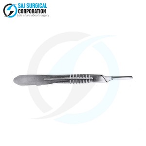 2025 Budget Scalpel Poignée Option en acier inoxydable abordable de haute qualité pour les étudiants et les fins de formation - Product Image 3