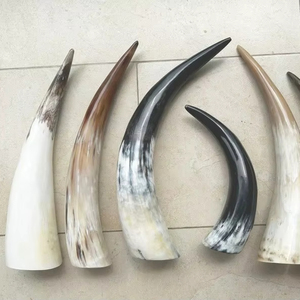 El elegante cuerno vikingo más vendido, perfecto para reuniones y celebraciones navideñas a un precio asequible - Product Image 1