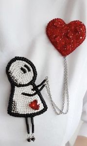 Luxury beaded Flying Heart embroidery Keychain Heart Shaped Keychains and Bag Charm Handmade Beaded Accessories Heart <b>keyring</b> - Product Image 4