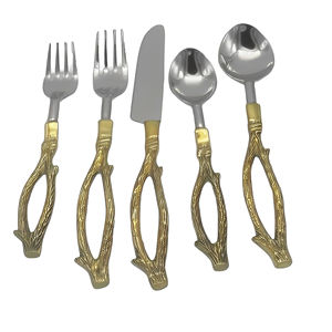 Morden Haute Qualité Fourchettes Couteaux Cuillères Ensemble de Couverts de Luxe en Acier Inoxydable Argenté Ensemble de Couverts Manche en Or pour les Restaurants - Product Image 1