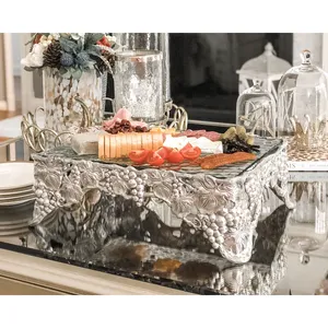 Présentoir à gâteau en acier inoxydable de grande taille Qualité de luxe Meilleure vente Argenterie martelée Style moderne Bon prix - Product Image 4