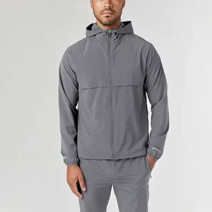 Ensemble de survêtement coupe-vent pour hommes imprimé de logo personnalisé de haute qualité en hiver Fit Training Jogging Waterproof Outdoor Nylon - Product Image 4