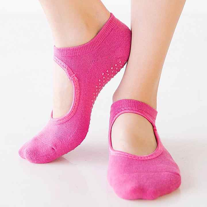 Professional Men's and Women's Anti-Slip Soccer Grip Socks Non-Slip Football Cuff Socks for Outdoor Sports for Children