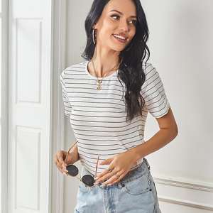 Camisetas ajustadas de alta calidad para mujer, transpirables, fabricación OEM, logotipo personalizado, ropa de calle impresa, cuello redondo, bordado, sólido - Product Image 4