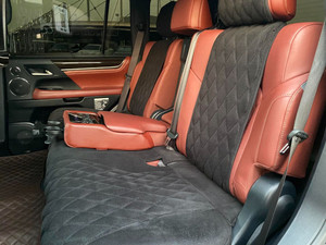 Lexus LX 2017 Turbo AWD 570 usado con neumáticos interiores de cuero ligero R18 Control de crucero ACC conducción automática a la izquierda - Product Image 5