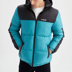 Chaquetas acolchadas para hombre con logotipo de impresión personalizado OEM con cuello levantado, nuevo estilo, diseño superior a la venta, colocación frontal del logotipo - Product Image 1