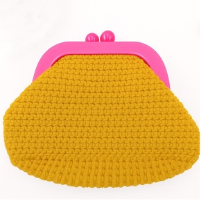 Pochette en crochet faite à la main, bleu marine, avec fermoir, style soirée, couleur unie, sac à main pour femme - Product Image 2