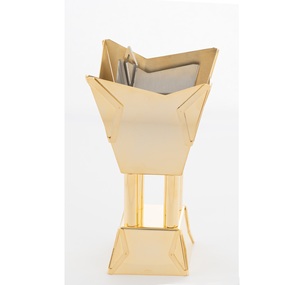 Brûleur de Bakhoor de style arabe Brûleur ornemental en métal avec motifs islamiques gravés à la main Brûleur de Bakhoor orné arabe - Product Image 1