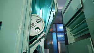 Cotton to gauze bandage roll <b>making</b> Process Commercial Equipment & Machinery <b>Zipper</b> <b>Making</b> <b>Machines</b> - Product Image 4