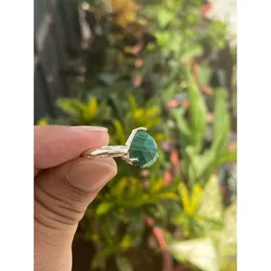14K <b>925</b> <b>Silver</b> <b>Ring</b> with Natural Stone Pear Cut Malachite Rhodium Plated Geometric Pattern Everyday Wear - Product Image 1