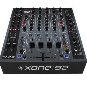 Consola Mezcladora de DJ Analógica de 4+2 Canales XONE 92 MK2 Nueva, Certificada para Venta - Product Image 2