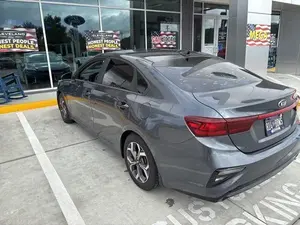 2020 Kia Forte LXS - Product Image 5