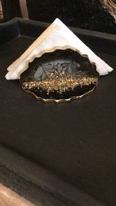 ACERCA DE LA CALIDAD SOPORTE DE TEJIDO DE RESINA ATRACTIVO DECORATIVO Soporte de pañuelos hecho a mano para comedor Uso en la cocina Caja de almacenamiento de servilletas - Product Image 4