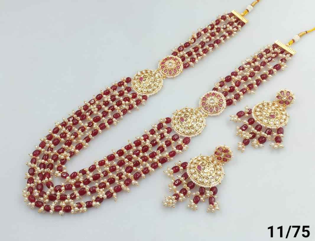 สีน้ำตาล