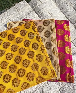 Cubierta de Sari de regalo tradicional indio, bolsa de regalo de boda india, bolsa de favor de Haldi Mehendi Sangeet, favores de boda paquistaníes Punjabi - Product Image 3