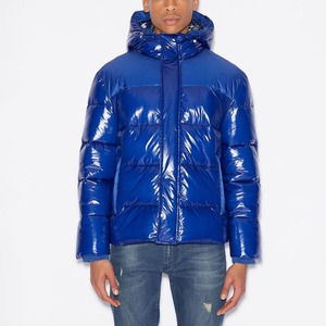 Chaqueta de Invierno para Hombre, Nueva Colección, Corte Ajustado, Manga Larga, Cuello Alto, Acolchada, con Logotipo Personalizado Impreso, Estilo Urbano, Venta al Por Mayor - Product Image 1