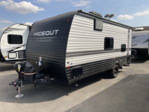 Ahorre en Grande con las Autocaravanas Usadas Keystones 2024 Hideout Sport de Eje Único 175BH de 20 pies y 5 Plazas, Remolque de Viaje Ligero de Acero Inoxidable - Product Image 2