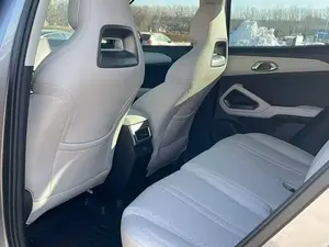 2025 B l D YOAN SUV AWD R18, Techo Panorámico Doble de Cuero y Litio, 6 Asientos, Portaequipajes de Aleación de Aluminio - Product Image 3