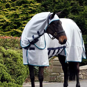 Vente en gros Chauffe-cheval équestre imperméable, couverture stable, tapis d'hiver respirant pour chevaux avec doublure polaire - Product Image 2