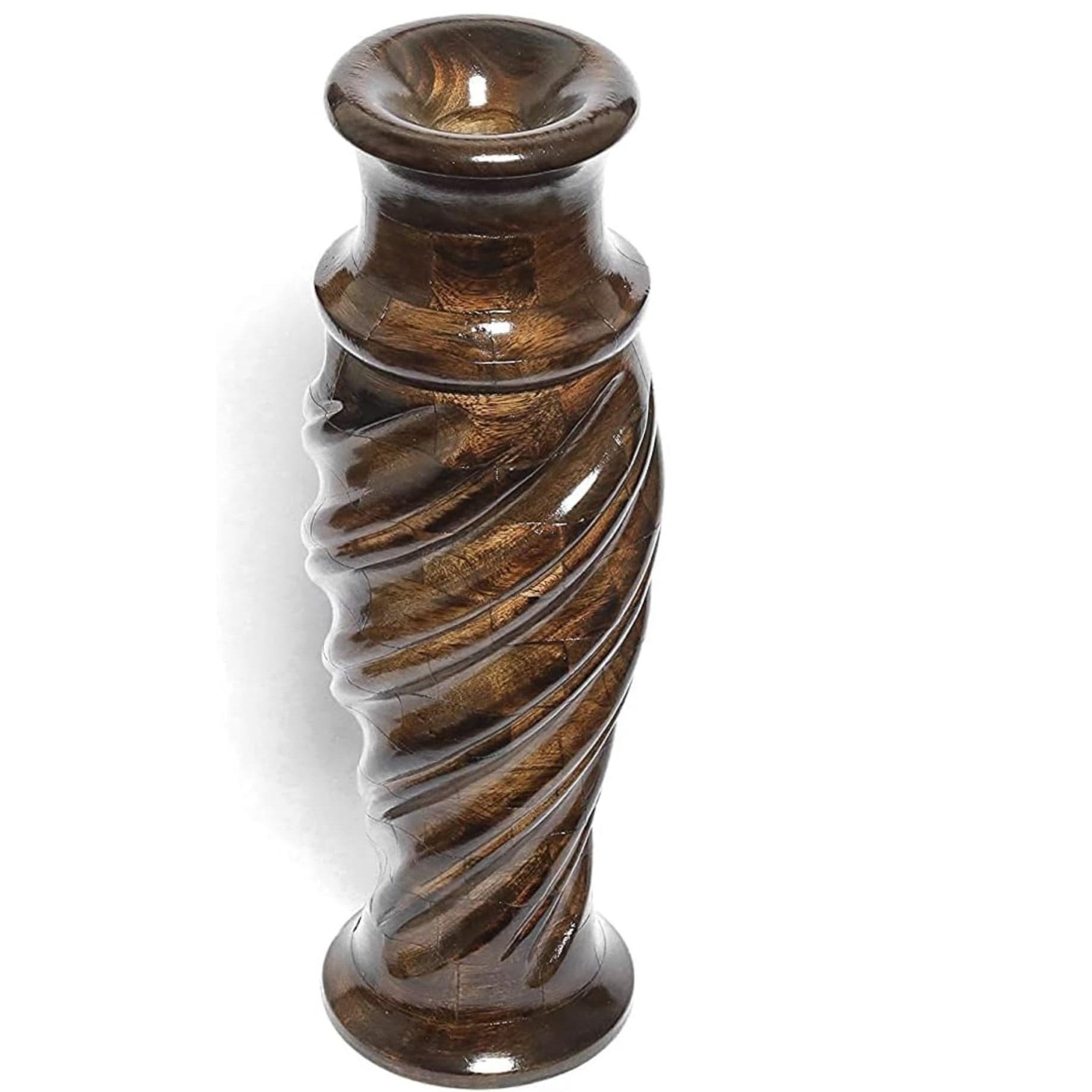 สีน้ำตาล