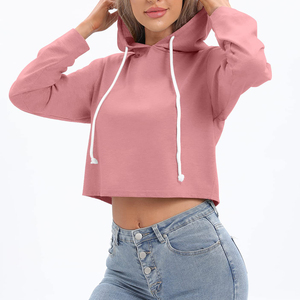 2025 Top corto de algodón 100% para mujer, capucha de manga larga con capucha, logotipo personalizado, insignia frontal bordada, borla sólida, entrenamiento físico de invierno - Product Image 6