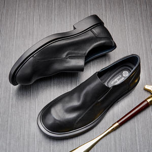 Chaussures de bureau en cuir véritable pour hommes avec semelle extérieure résistante à l'usure et semelle intérieure respirante, chaussures formelles - Product Image 4
