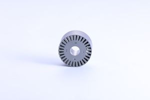 Noyau laminé en acier au silicium de qualité supérieure avec 0.25 0.35 0.5mm d'épaisseur et rotor en fonte pour des systèmes de moteurs à induction efficaces - Product Image 2