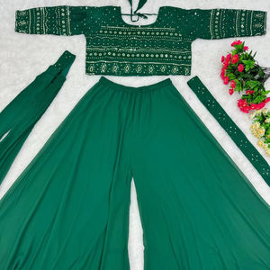 Hermoso traje de boda de 3 piezas con cinturón con bordado - Product Image 2