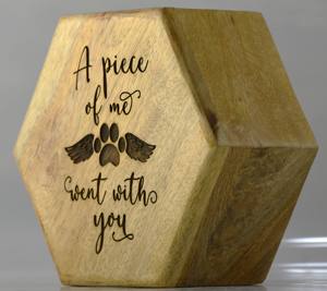 Urnes funéraires en bois au fini naturel pour adultes et animaux domestiques - Product Image 4