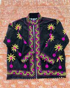 Haut nouveau motif velours Suzani brodé veste Boho Hippie indien unisexe veste manteau Suzani veste pour femmes suzani veste - Product Image 1