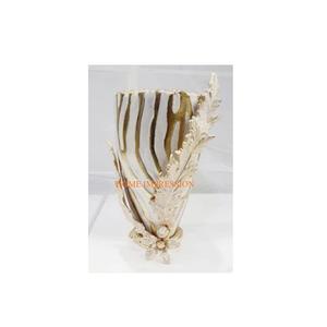 Cadeaux de fêtes de mariage et d'anniversaire Vases à fleurs de meilleure qualité Vente en gros Nouveau design de vases et pots à fleurs en feuilles pour articles de table - Product Image 1