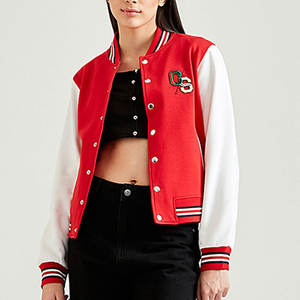 Mode de rue essentielle avec touche sportive femmes Varsity Jacket élégant mais décontracté vêtements d'extérieur Style femmes Varsity Jacket - Product Image 1