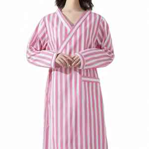 Robe de patient en tricot écologique à prix avantageux, sur mesure, en gros, à épaules dénudées, manches courtes - Product Image 3
