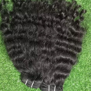 Extensions de cheveux humains à tirage unique du temple indien brut pur de qualité supérieure Trame bouclée aux extrémités naturelles par Indian Remy Hair - Product Image 1